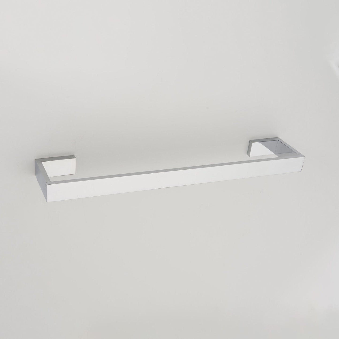 Linear Towel Bar