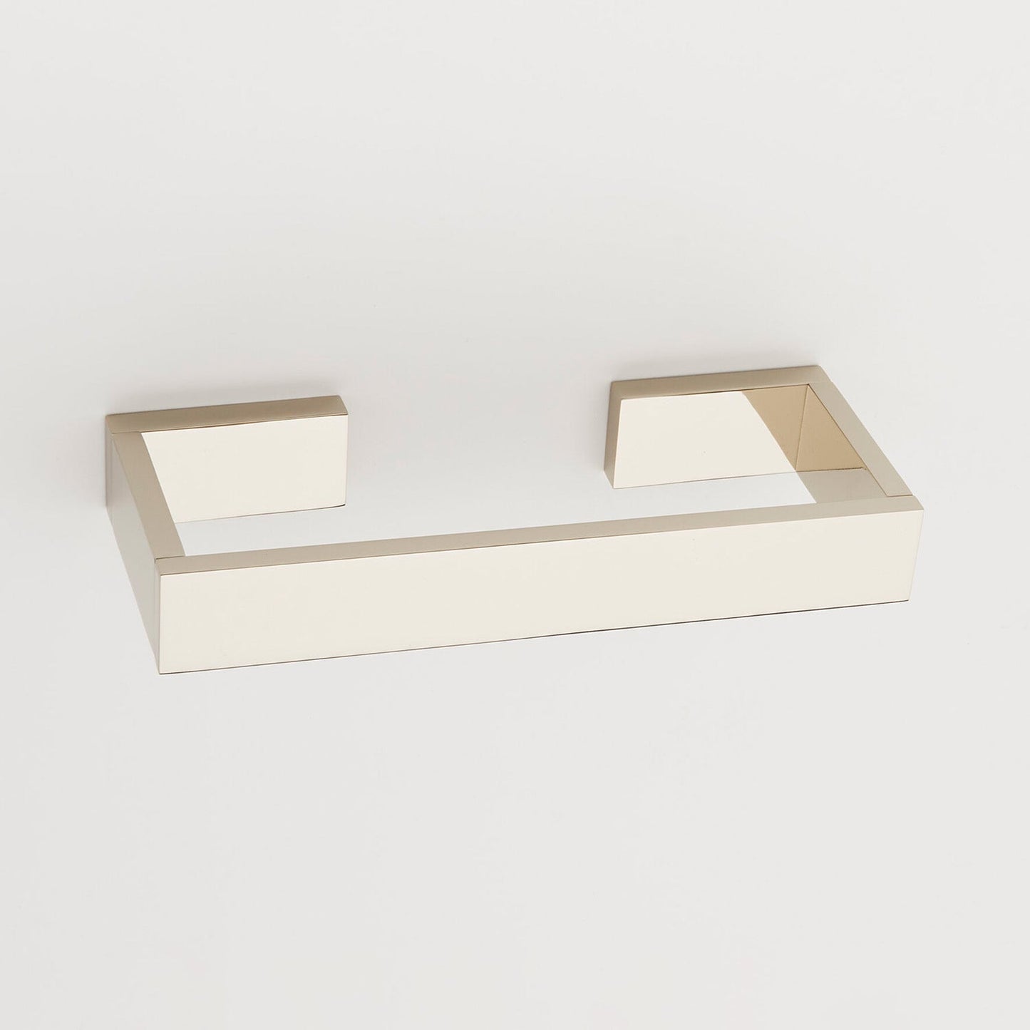Linear Towel Bar